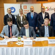 Podpis smluv mezi ČEZ Teplárenská a distributory tepla v Orlové a Bohumíně. 